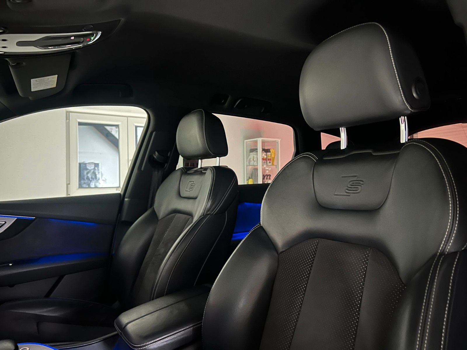 Fahrzeugabbildung Audi Q7 3.0 TDI Quattro S-LINE/21ZOLL/MATRIX/AHK/AMBI