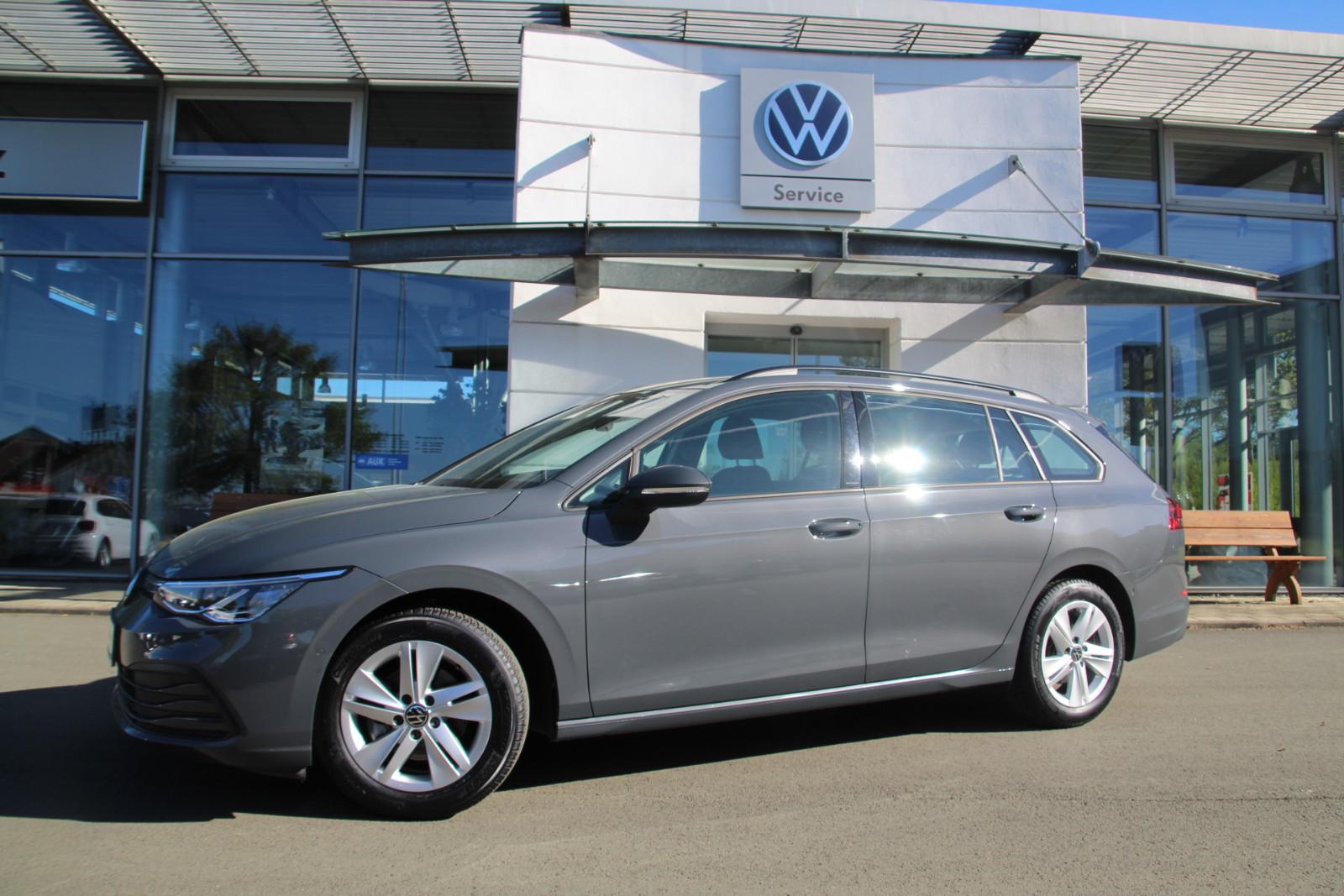 Volkswagen Golf VIII Variant Life TSI Navi+Shz+HeadUp+App