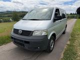Volkswagen T5 Transporter Kasten-Kombi Kombi - Volkswagen T5 Transporter aus 2006