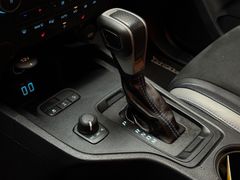 FORD Raptor Doppelkabine 4x4|Xenon|CarPlay|AHK FORD Raptor Doppelkabine 4x4|Xenon|CarPlay|AHK