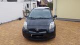 Toyota Yaris 1,0-l-VVT-i - - gebrauchte Toyota Yaris aus dem Jahr 2009