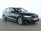 BMW 318d Kamera|Widescreen|Navi|HuD|Bremsassistent - BMW 318 in Frankfurt (Main)