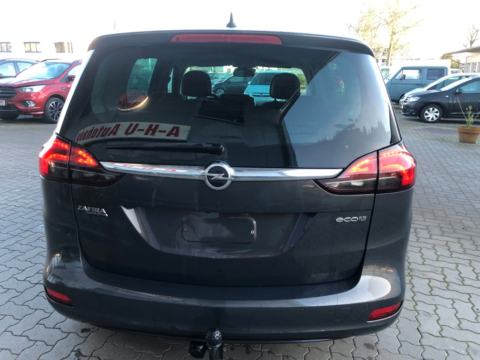 Fahrzeugabbildung Opel Zafira C Tourer Edition 7 Sitzer