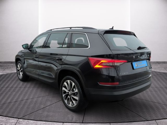 Fahrzeugabbildung SKODA Kodiaq 2.0 TDI DSG 4x4 Clever AHK DCC CANTON 7-S