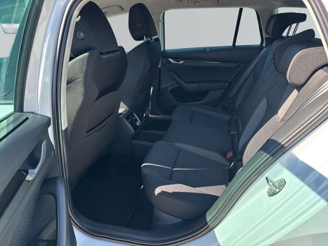 Octavia Combi 1.5 TSI mHEV Selection LED+NAVI.+R