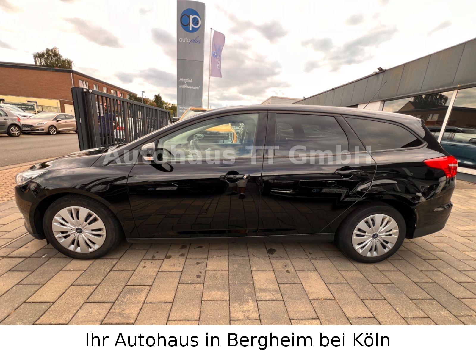Ford Focus 2015 — engine 999 cm³, 125 HP (92kW)