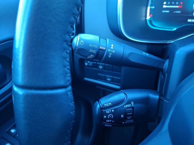 Citroën C5 Aircross Feel 1.2 PT 130 °Navi°RFK°BF°SHZ°