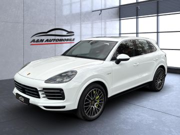 Porsche Cayenne - 1