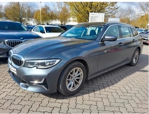 BMW 320d LuxuryLine Aut/AHK/Pan/Park/StGo/SportSitz
