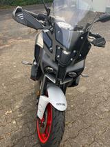 Yamaha MT 10 - YAMAHA MT