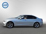 BMW 330 i xDrive Sport Line LEDER NAVI LED GLASDACH - gebrauchte BMW 3er Reihe aus dem Jahr 2015