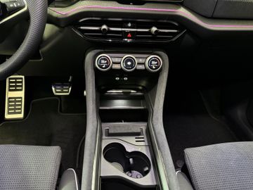 Fahrzeugverkauf 24 Skoda Kodiaq 2.0 TDI 142 kW 4x4 Sportline 7-Sitze AHK