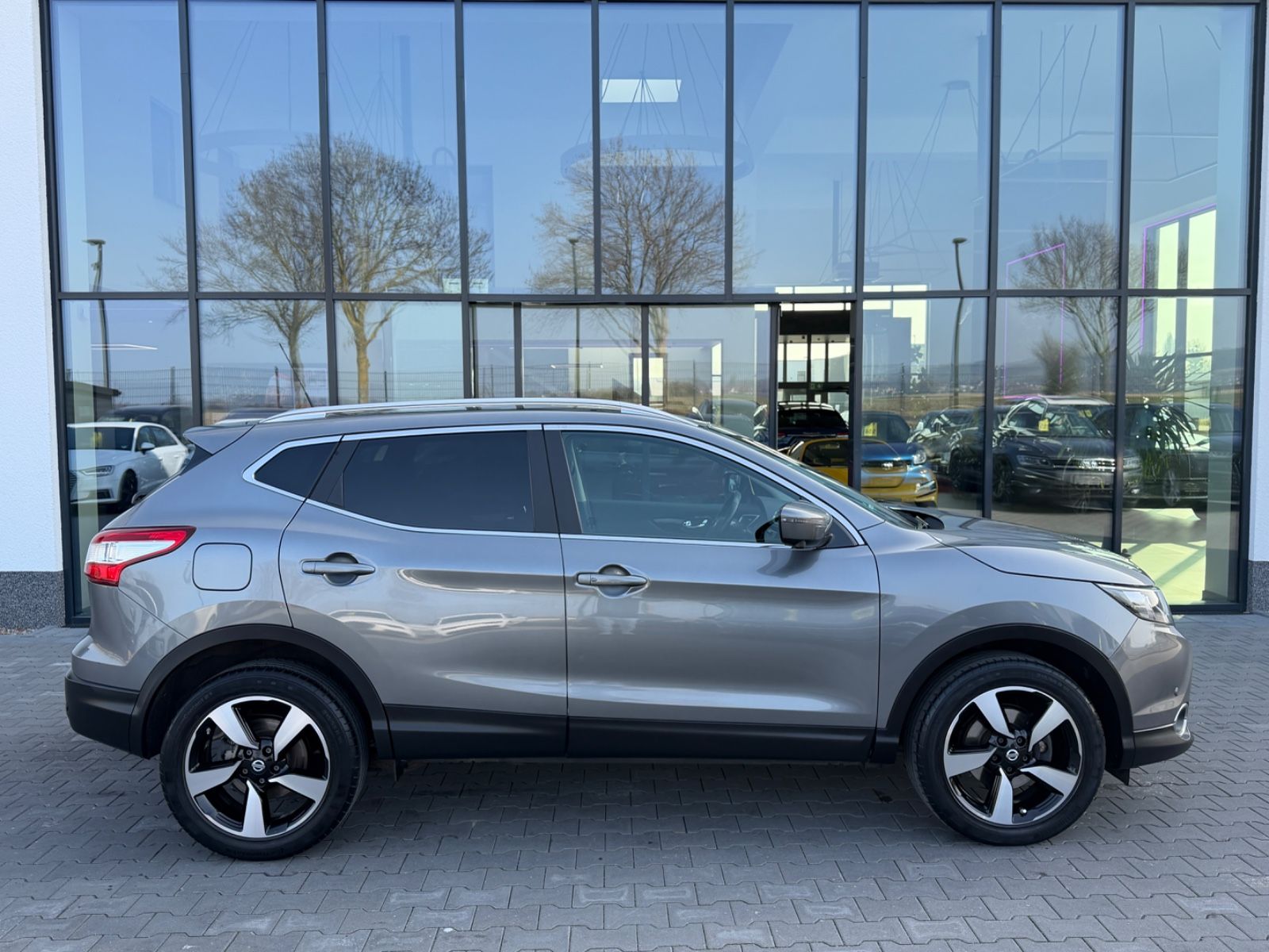 Qashqai N-Connecta 1.2 Autom. Navi Pano