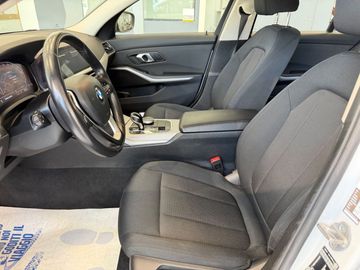 BMW 318 - 9