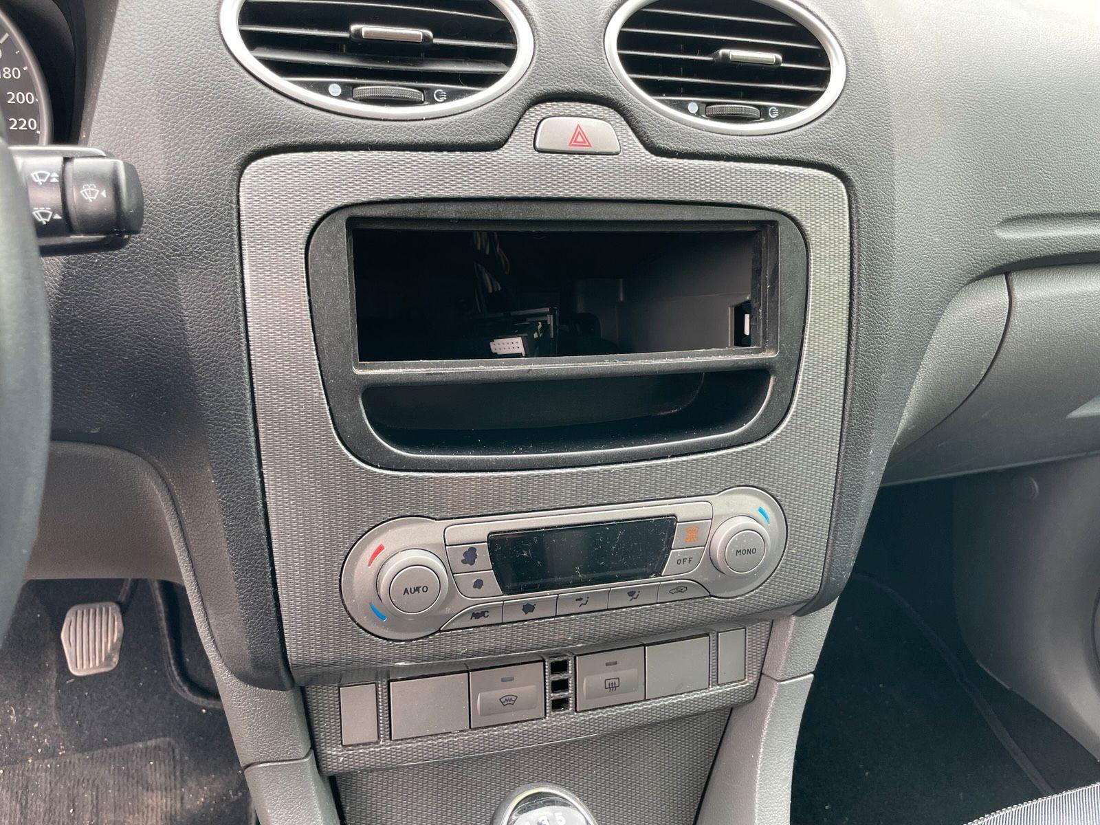 Ford Focus 2008 — photo 6
