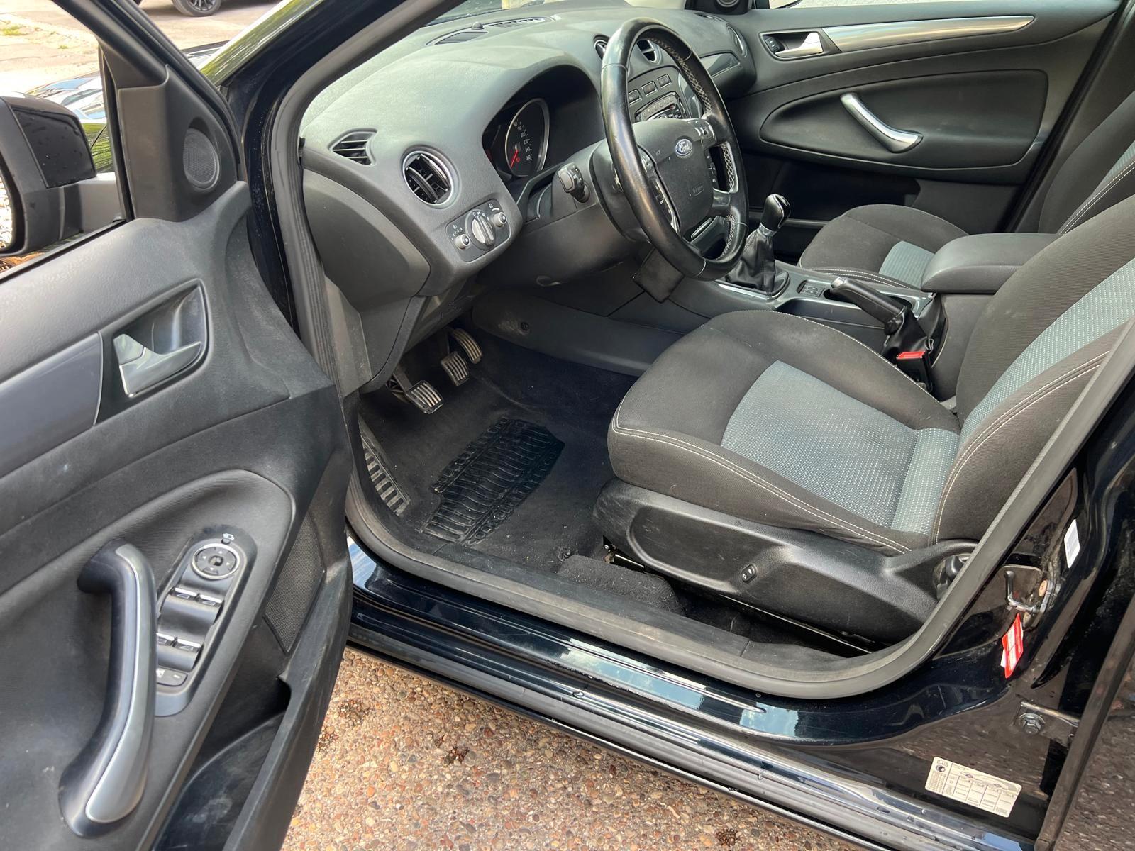 Ford Mondeo 2010 — photo 5