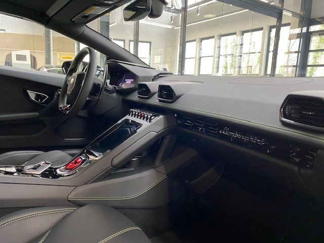 Fahrzeugabbildung Lamborghini Huracán EVO Spider*LIFT*DAB*PDC*CAM*MIETKAUF