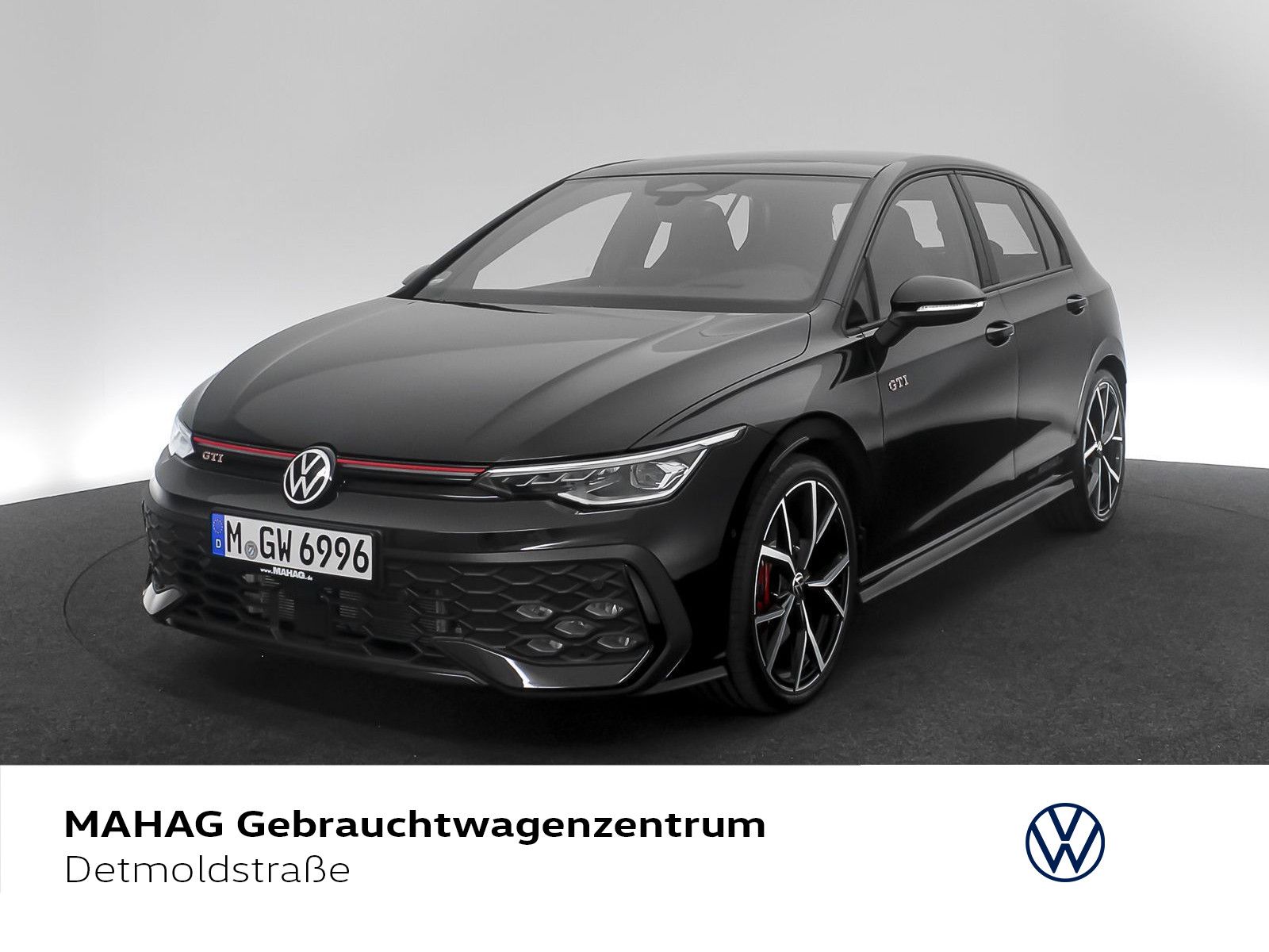 Volkswagen Golf VIII GTI 2.0 TSI AHK LED Navi HuD Pano Par foto 1