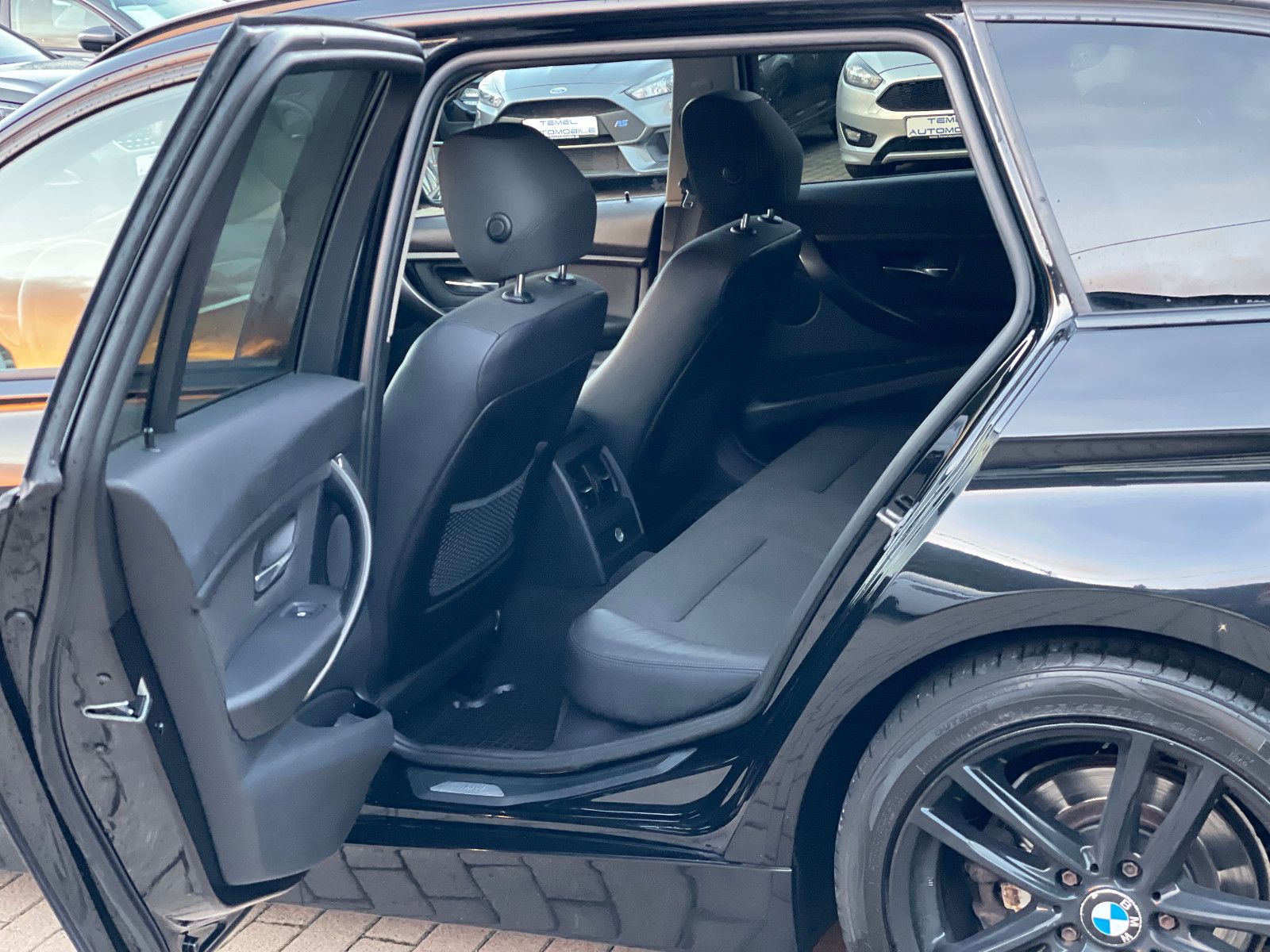 BMW 318, 2013, Diesel, 143 PS