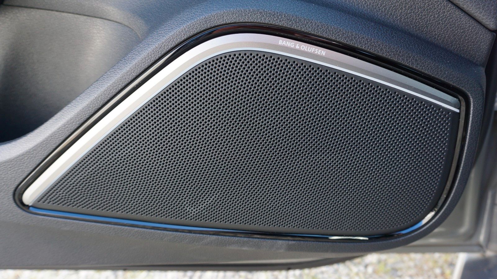 Fahrzeugabbildung Audi S3 Lim. 2.0 TFSI quattro Navi Kamera B&O Pano