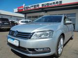Volkswagen Passat Variant Highline / R-line BlueMotion - gebrauchte Volkswagen Passat Variant aus dem Jahr 2013