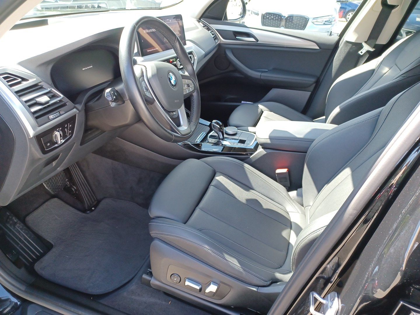 BMW X3 xDrive20d ZA Head-Up HiFi DAB WLAN AHK Shz foto 7