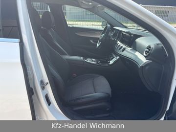 Mercedes E 200 - 9