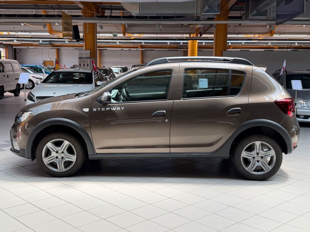 DACIA Sandero II Stepway Prestige|Klima|Tempomat|13tkm DACIA Sandero II Stepway Prestige|Klima|Tempomat|13tkm