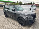 Land Rover Range Rover 4.4 Liter SDV8 Vogue Vogue - Land Rover Range Rover in Essen