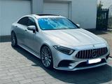 Mercedes-Benz CLS 300 d AMG Line - Mercedes-Benz CLS 300: Coupé
