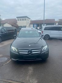 Mercedes E 250 - 4