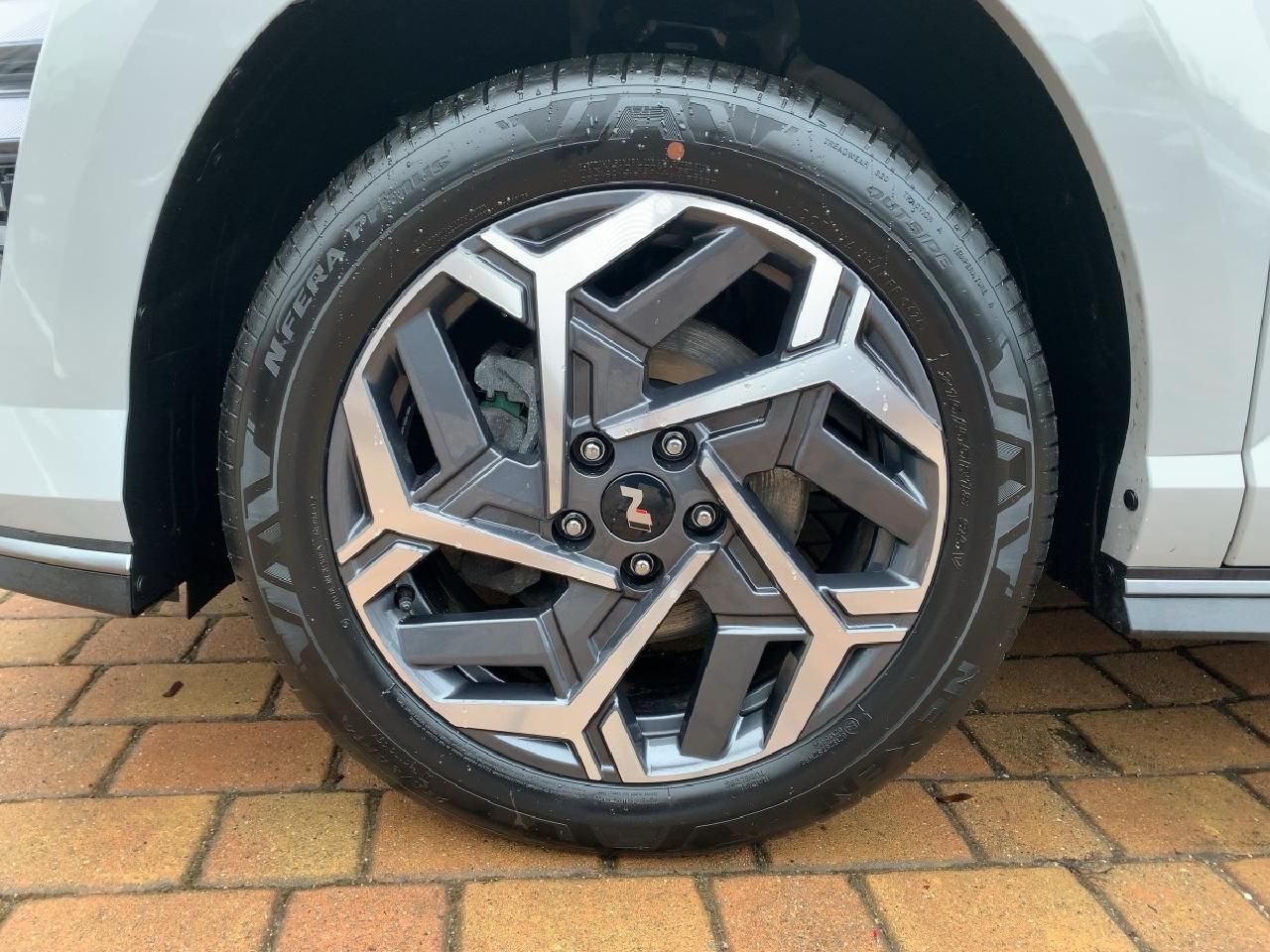 Fahrzeugabbildung Hyundai KONA 1.6 l N LINE + AHK + Panorama Dach*