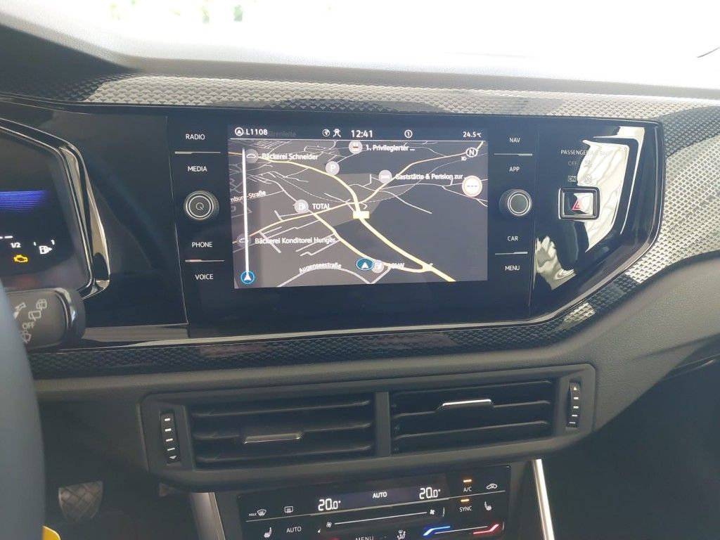 Fahrzeugabbildung Volkswagen Taigo 1.0 TSI Life Anschlußgarantie LED