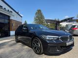 BMW Touring 530 e xDrive M Sport/LEDER/NAVI/KAMERA - BMW 530: Allradantrieb