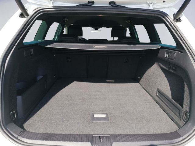 Passat Variant GTE STHZ+AHK+KAMERA