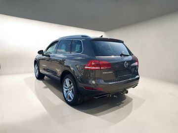 Volkswagen Touareg - 7
