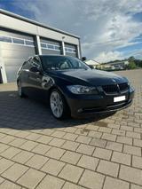 BMW 330i E90  97000 km - SCHWEIZ / NEUHA... - BMW 330: 330i E90
