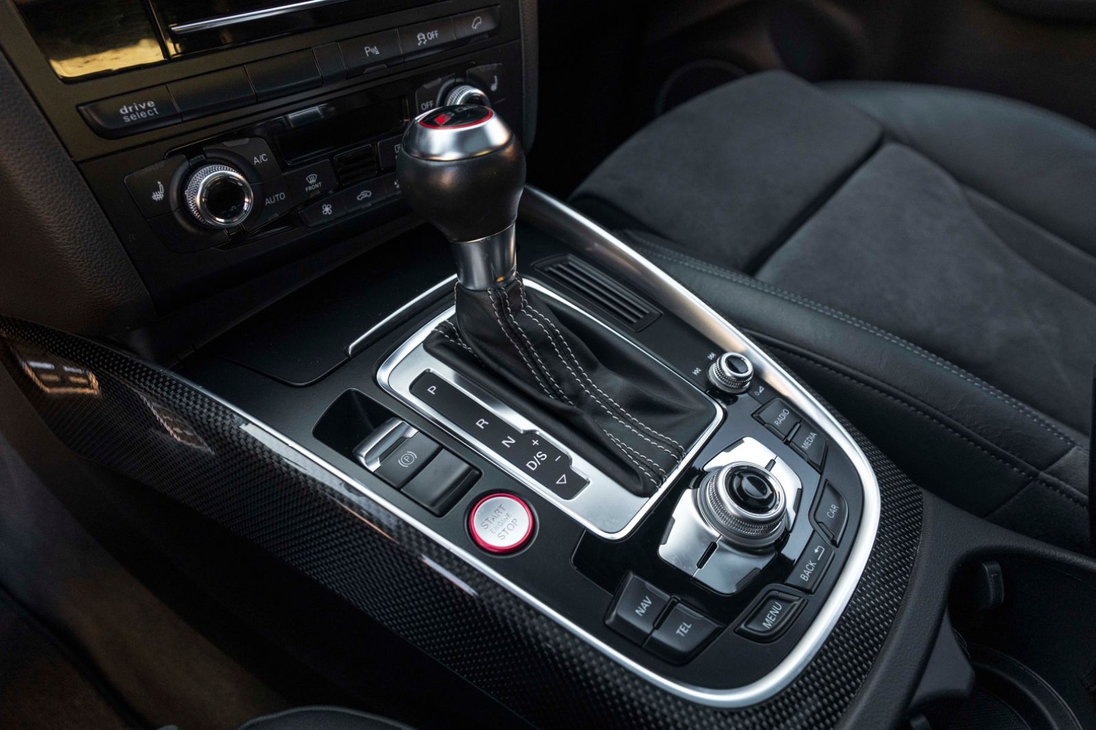 Fahrzeugabbildung Audi SQ5 3.0TFSI QUATTRO B&O BIXENON KAM NAV ALC PANO