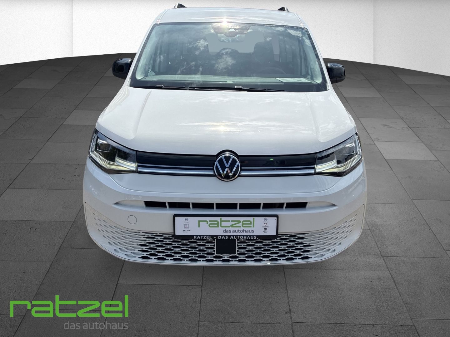 Fahrzeugabbildung Volkswagen Caddy Life 2.0 TDI 7 Sitze+NAVI+PDC+LED