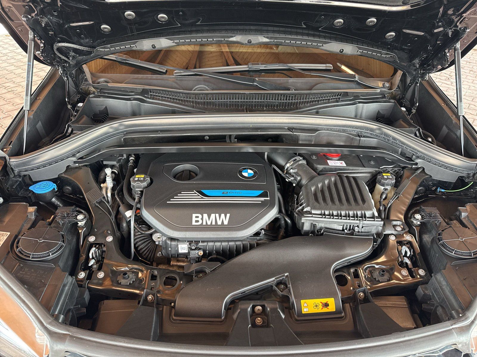 BMW X1 xDrive 25e Advantage 4x4+Navi+PDC+ParkAss+LM foto 14