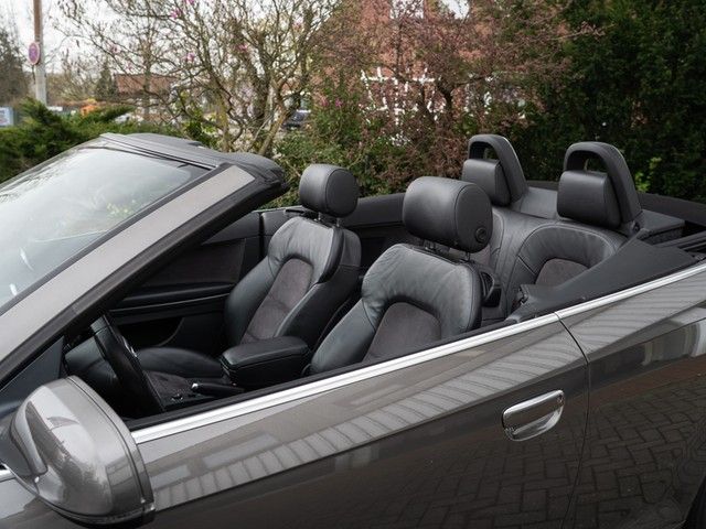 A3 Cabriolet 1.2 TFSI Ambition XENON+18'+SZH VOR