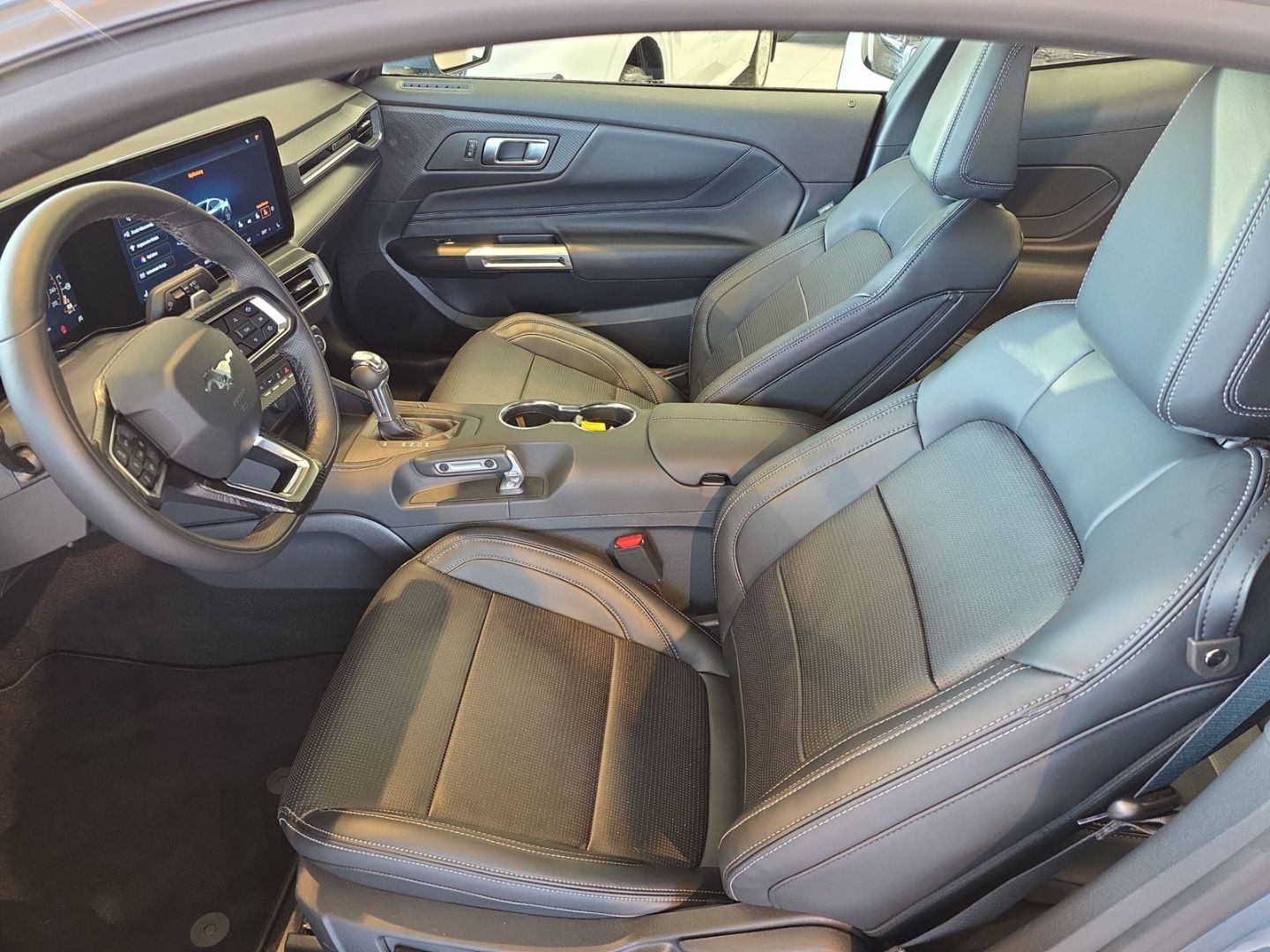 Ford Mustang - Bild 11