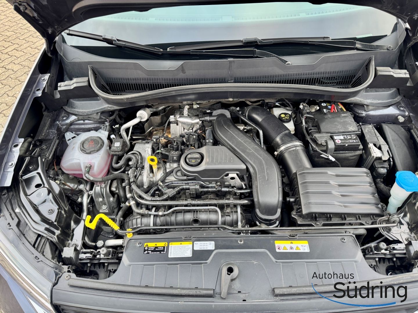 T-Cross R-Line 1.5 TSI DSG AHK Navi IQ.Light