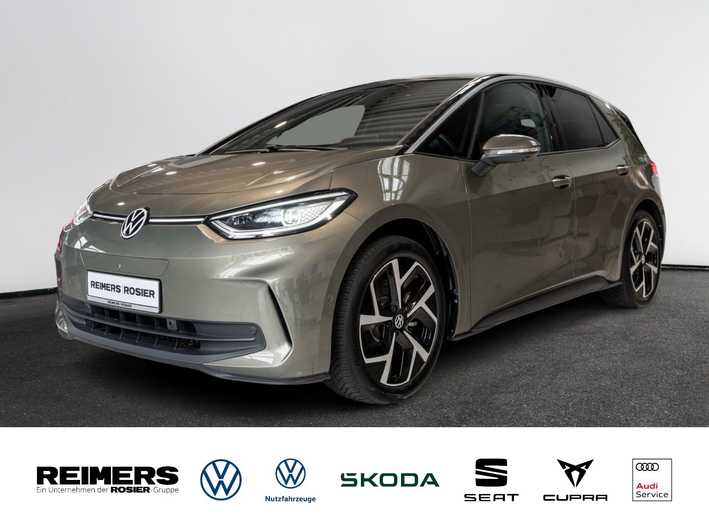 VW ID.3 MOVE Pro DCC NaviPro Pano IQLight AHK 360