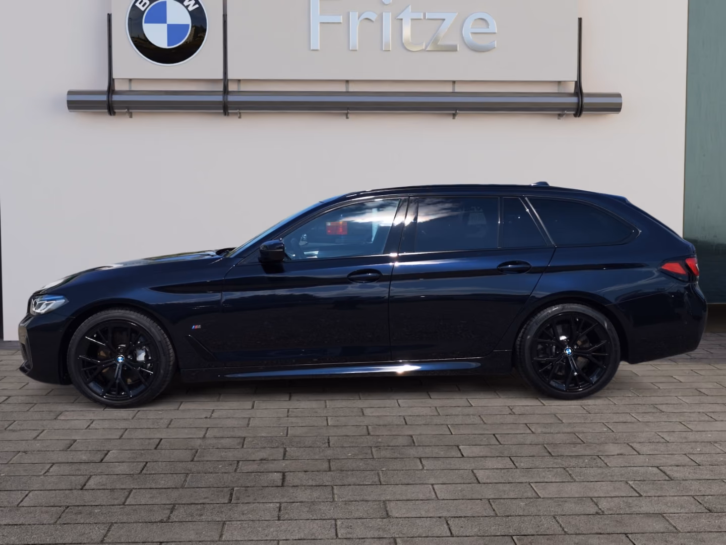 BMW 530 d xDr. Tour. M-Sport LASER+LEDER+NAVI+PDC+SH