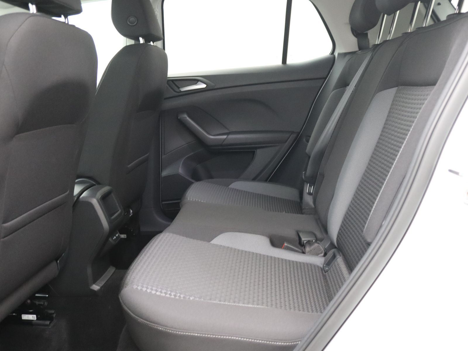 Volkswagen T-Cross - Bild 12