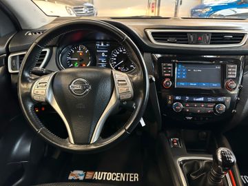 Nissan Qashqai Acenta 4x4 *AHK*Kamera*Navi*