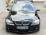 BMW 330i Touring M PAKET *2-HAND*PANO*NAVI*XENON* - BMW 330 mit Benzin-Antrieb: Kombi, M 330i Paket