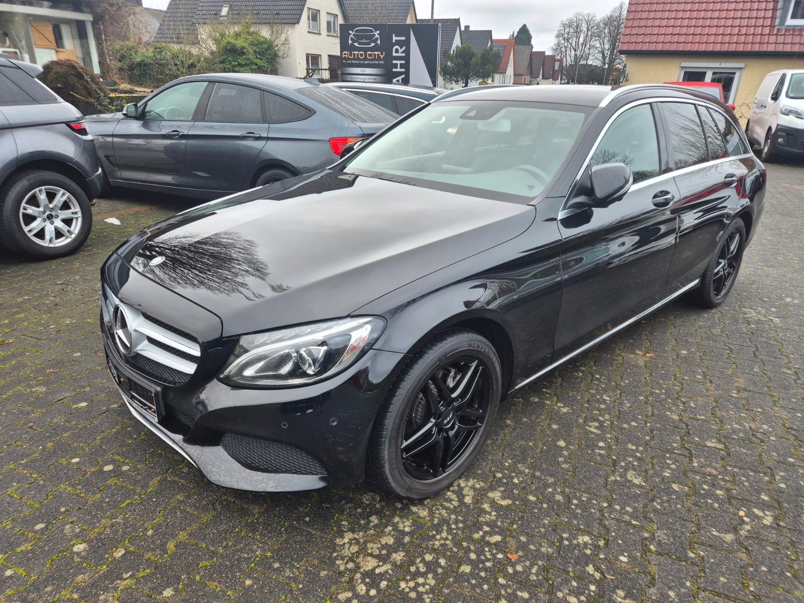 Mercedes-Benz C 180 C T-Modell Standheizung kamira 360 -Navi