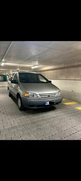 Toyota toyota sienna 2003 1 Hand - Toyota Sienna mit Benzin-Antrieb: Automatik